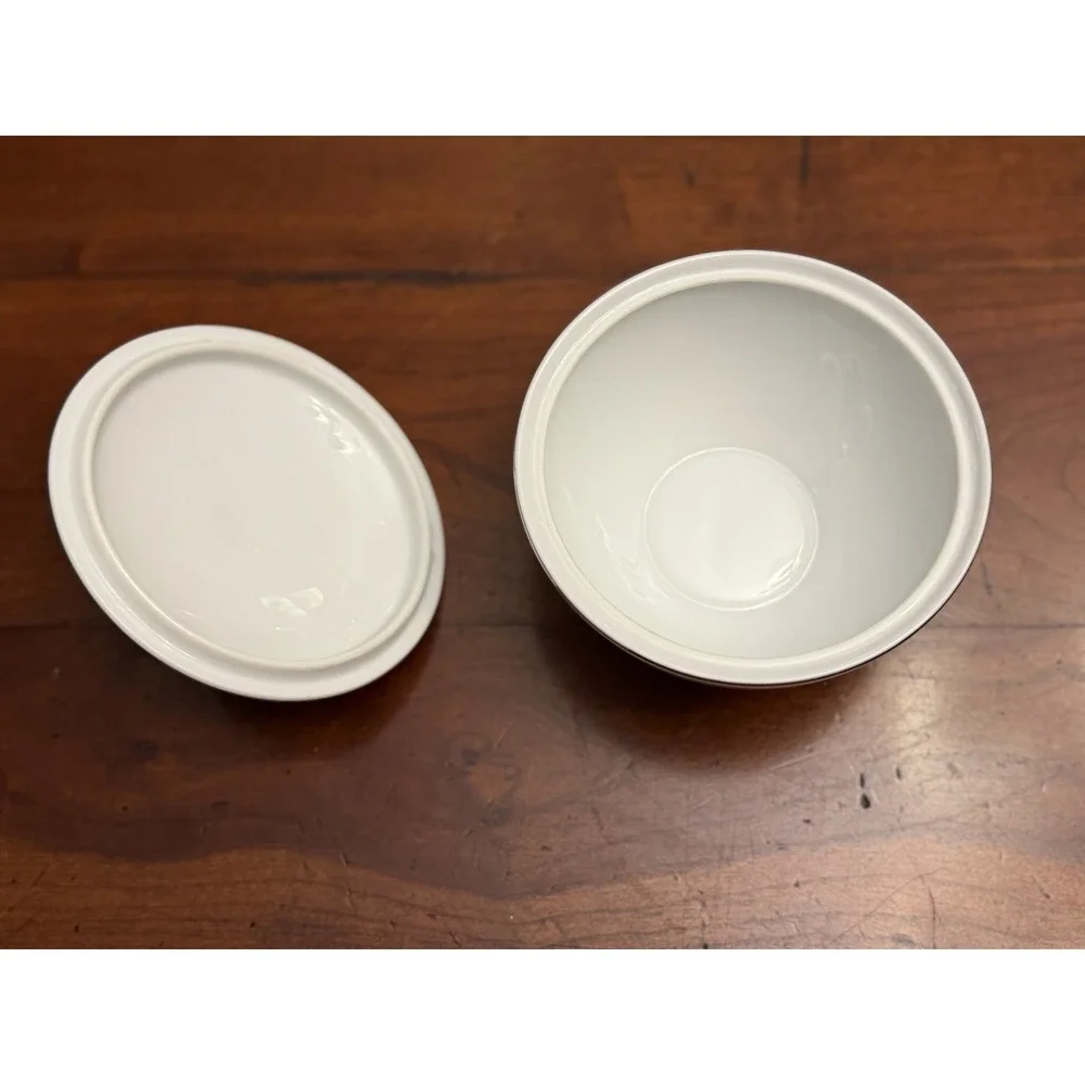 Vintage Mikasa Winthrop 5401 Sugar Bowl w/h Lid Covered Japan Fine China